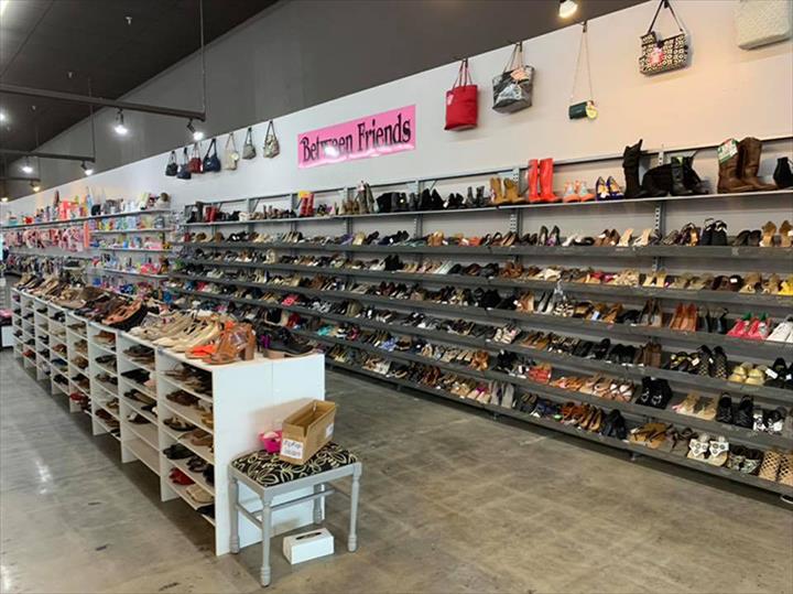 Between Friends Consignment, L.L.C. Paducah, KY